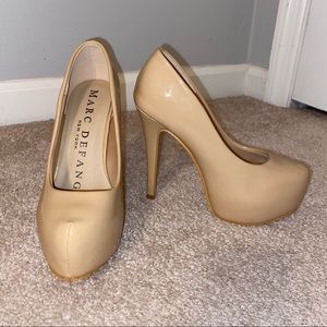 Marc Defang Carla Nude Patent Pumps Size 5.5